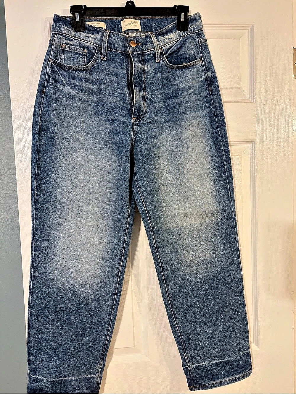 Universal Thread Vintage Straight Leg Jeans Size Medium Blue